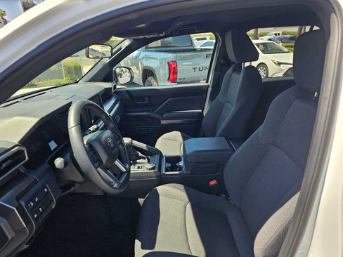Certified 2026 Toyota 4Runner SR5 RWD image 22