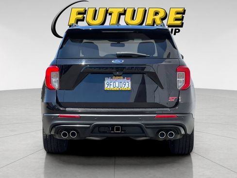 Certified 2022 Ford Explorer ST w/ Equipment Group 401A AWD/4WD image 4