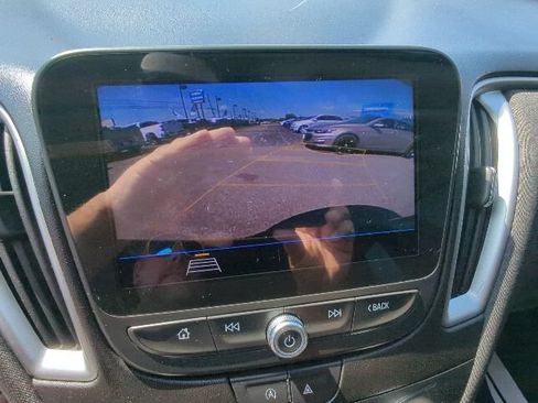 Used 2020 Chevrolet Malibu RS FWD image 19