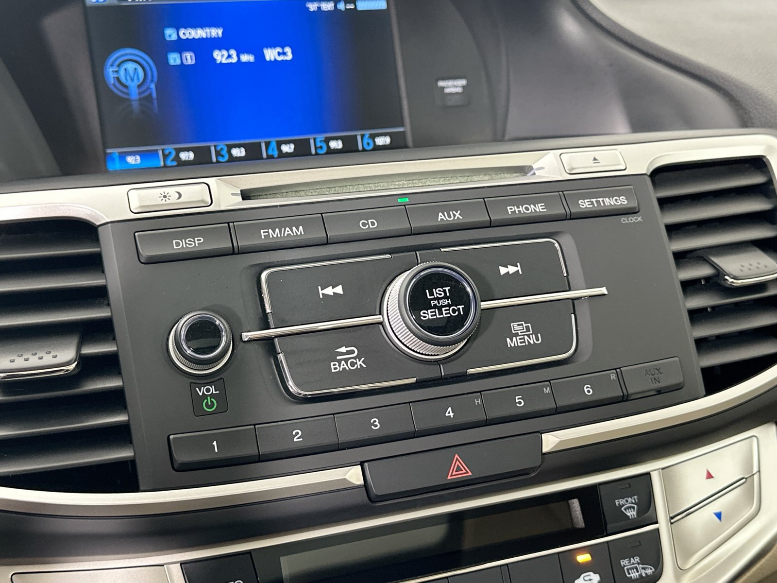 Used 2014 Honda Accord EX image 26
