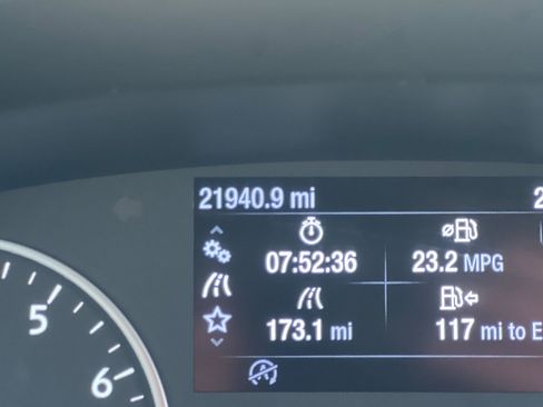 Used 2020 Ford EcoSport SE w/ SE Convenience Package image 27