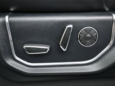 Used 2020 Ford F250 Limited AWD/4WD image 16