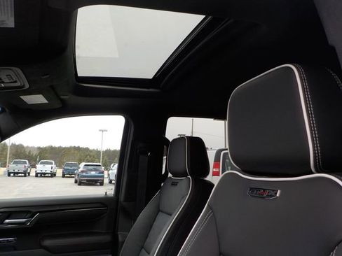 New 2026 GMC Sierra 1500 AT4X AWD/4WD image 21