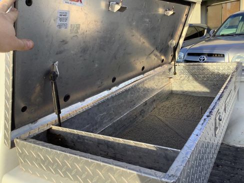 Used 2008 Chevrolet Colorado LS image 23