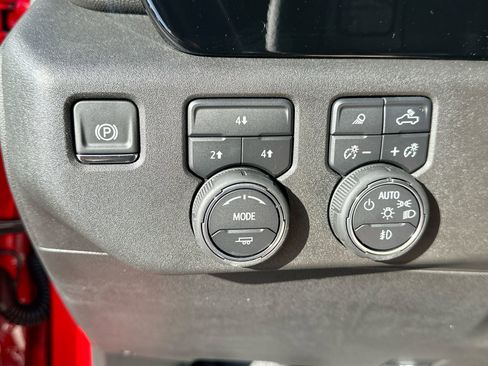 New 2025 Chevrolet Silverado 2500 LT w/ Trail Boss Package image 23