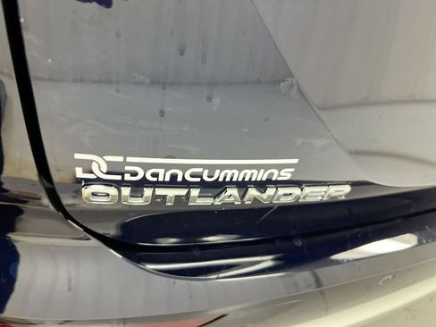 Used 2022 Mitsubishi Outlander SEL AWD/4WD image 25