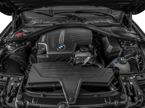 Used 2016 BMW 320i Sedan RWD image 14