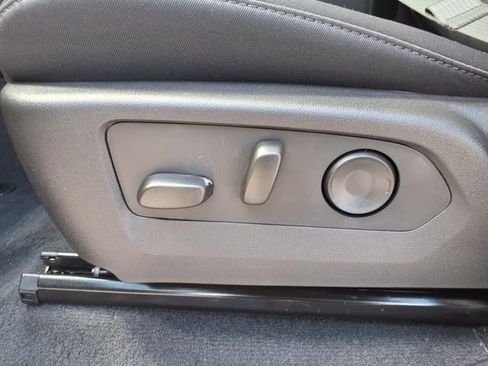 New 2026 Chevrolet Colorado W/T w/ WT Convenience Package II RWD image 16