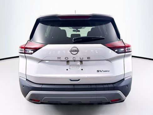 Certified 2023 Nissan Rogue SV image 6