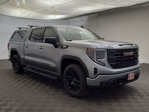 Used 2024 GMC Sierra 1500 Elevation w/ X31 Off-Road Package AWD/4WD image 7