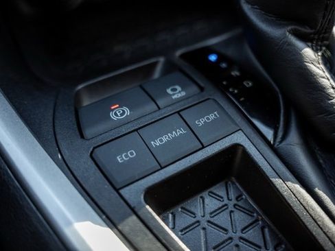 Used 2024 Toyota RAV4 XLE image 22