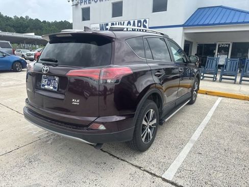 Used 2017 Toyota RAV4 XLE w/ Premium Special Value Package AWD/4WD image 14