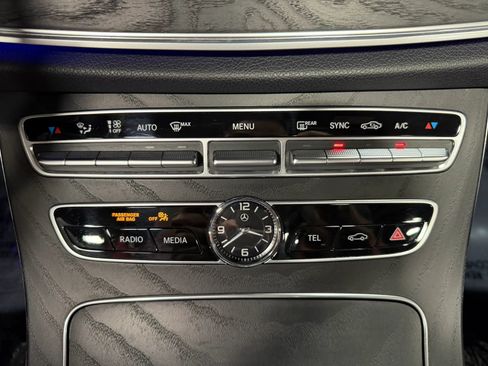Used 2019 Mercedes-Benz E 53 AMG 4MATIC Cabriolet image 24