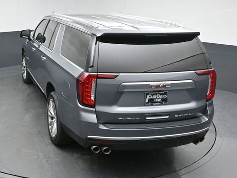 Used 2022 GMC Yukon XL Denali w/ Denali Premium Package image 53