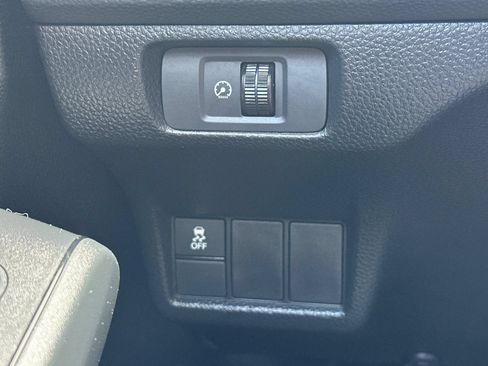 Used 2025 Honda Civic Sport image 33