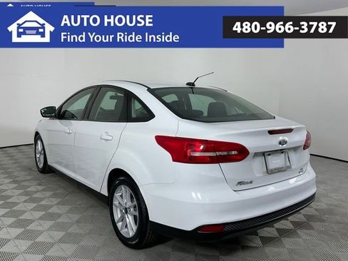 Used 2018 Ford Focus SE image 8