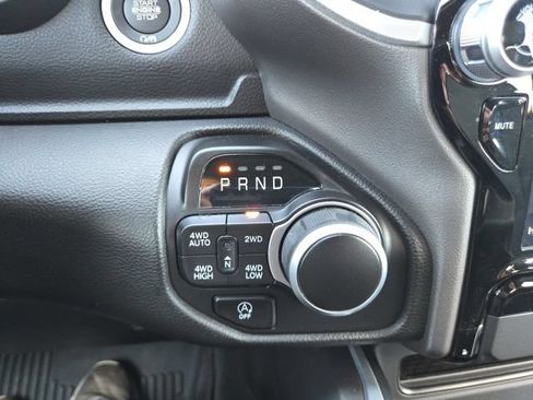 Used 2023 RAM 1500 Big Horn AWD/4WD image 15