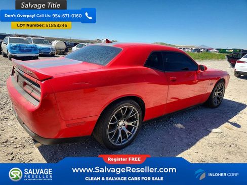 Used 2015 Dodge Challenger SRT w/ Technology Group RWD image 4