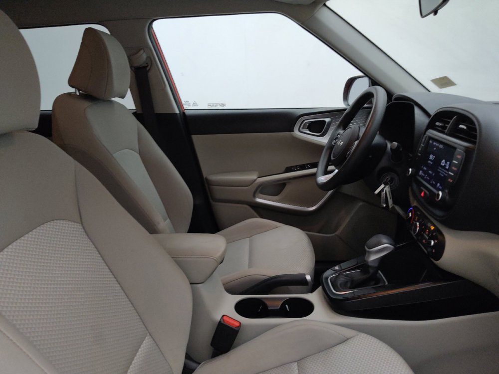 Used 2022 Kia Soul LX FWD image 21