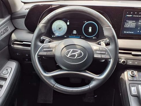 Used 2024 Hyundai Palisade Limited AWD/4WD image 19