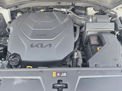 Used 2022 Kia Telluride SX w/ SX Prestige Package image 24