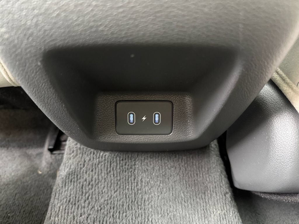 Used 2025 Hyundai Sonata SEL FWD image 36