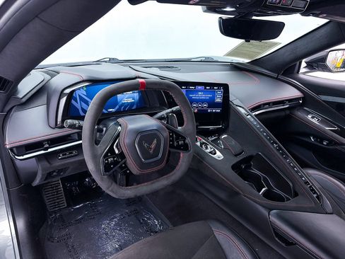 Used 2023 Chevrolet Corvette Stingray Premium Cpe w/ Z51 Performance Package RWD image 22