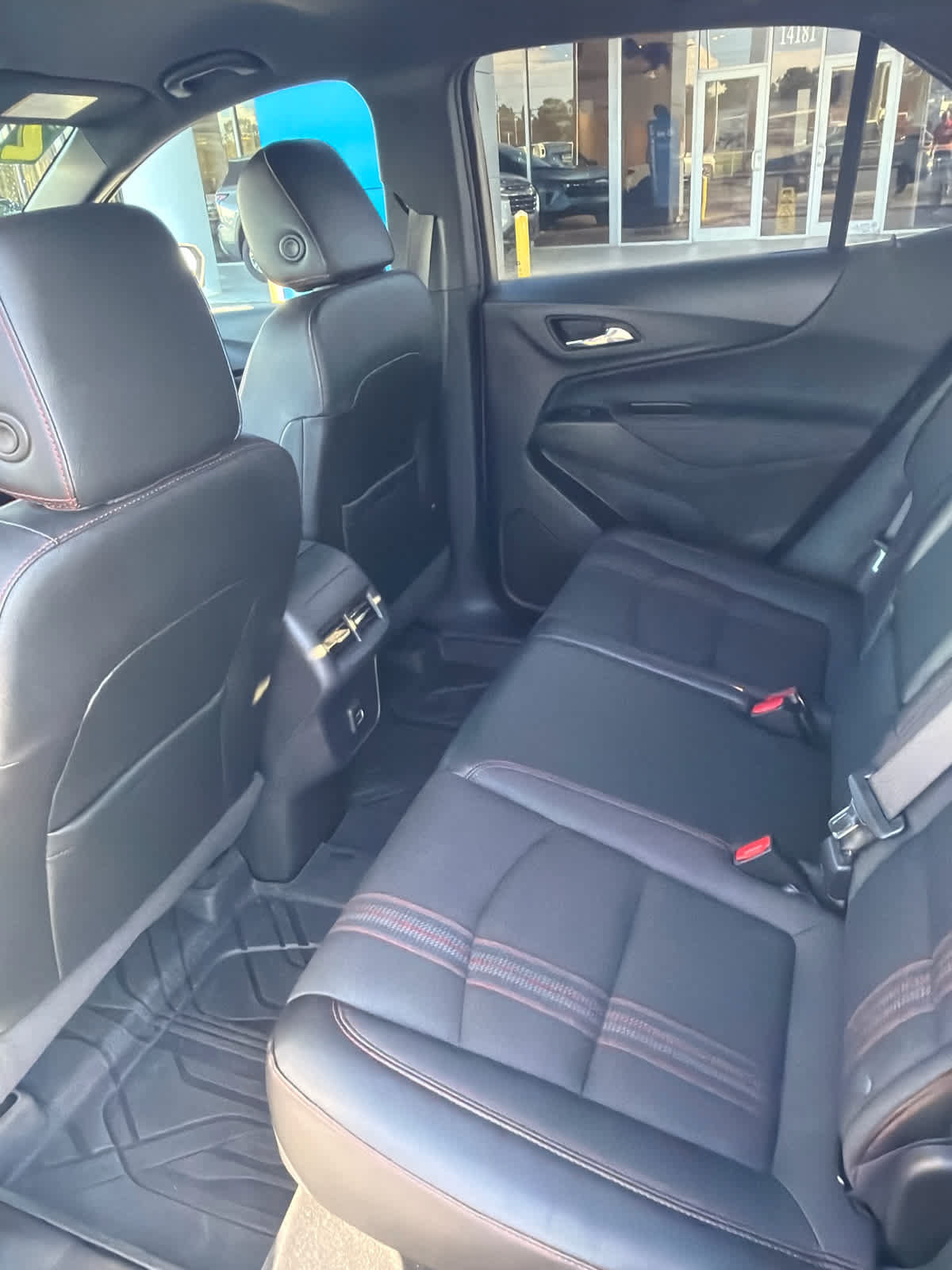 Used 2023 Chevrolet Equinox RS w/ LPO, Floor Liner Package AWD/4WD image 15