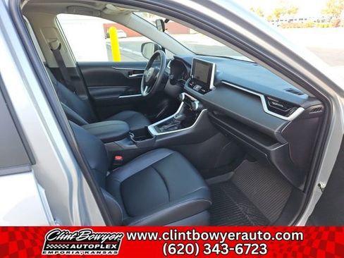 Used 2024 Toyota RAV4 Adventure image 27