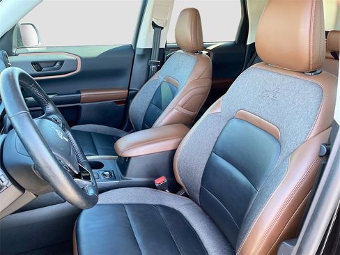 Used 2023 Ford Bronco Sport Outer Banks w/ Tech Package image 21