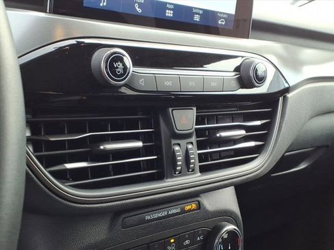 Used 2023 Ford Escape Active image 14