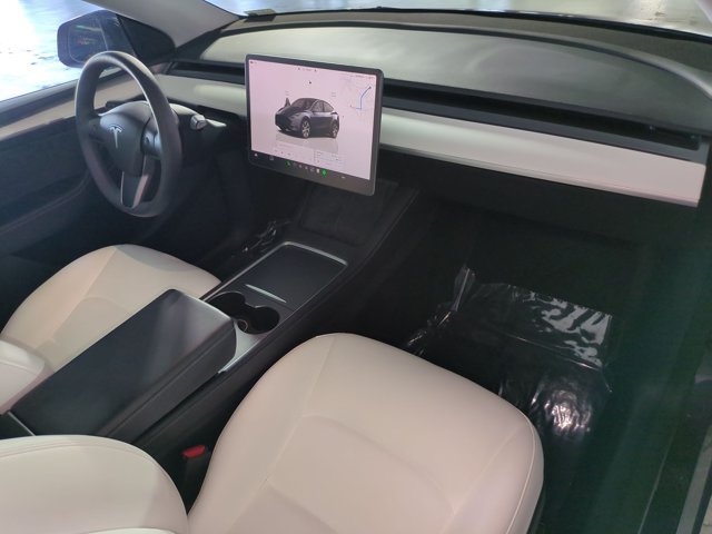Used 2023 Tesla Model Y Long Range AWD/4WD image 22