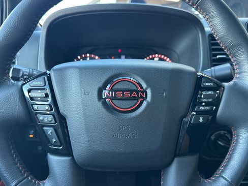 Used 2024 Nissan Frontier PRO-4X w/ Pro Convenience Package image 14