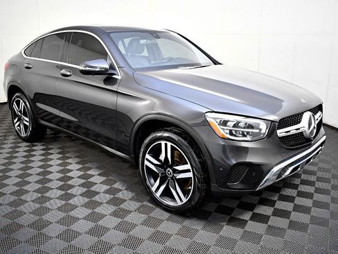 Used 2020 Mercedes-Benz GLC 300 4MATIC Coupe image 5