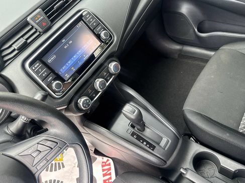 Used 2024 Nissan Versa S w/ Trunk Package FWD image 17
