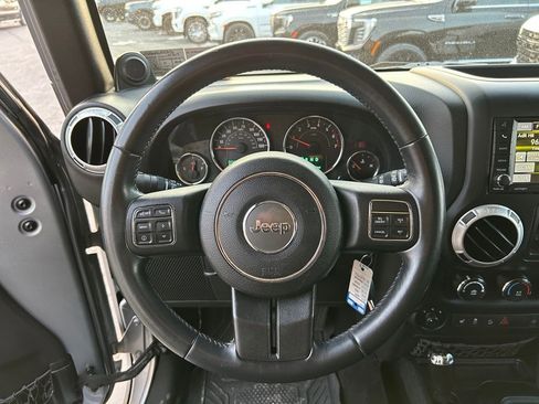 Used 2014 Jeep Wrangler Unlimited Sahara w/ Dual Top Group image 5