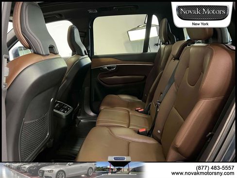 Used 2022 Volvo XC90 T6 Momentum w/ Climate Package image 13