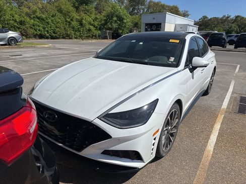 Used 2020 Hyundai Sonata Limited image 1