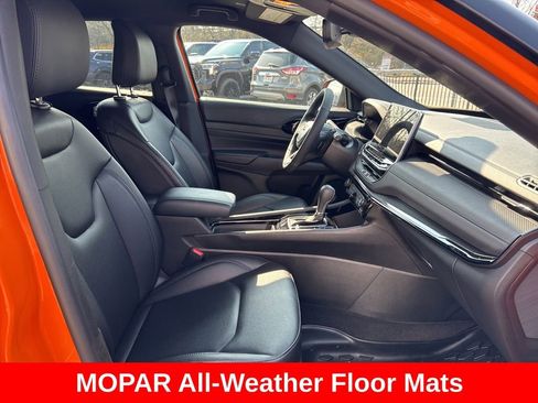 Used 2026 Jeep Compass Limited AWD/4WD image 24