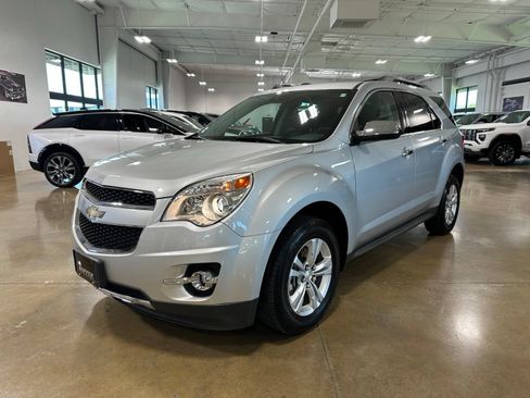 Used 2013 Chevrolet Equinox LTZ FWD image 3