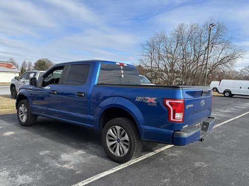 Used 2017 Ford F150 XL w/ Equipment Group 101A Mid image 4