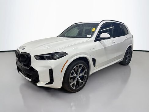 Used 2024 BMW X5 xDrive50e w/ Executive Package AWD/4WD image 1