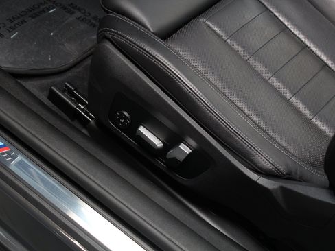Used 2022 BMW 440i xDrive Convertible AWD/4WD image 40