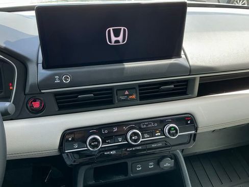 New 2026 Honda Pilot EX-L image 17