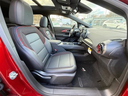 New 2026 Chevrolet Equinox EV RS image 25