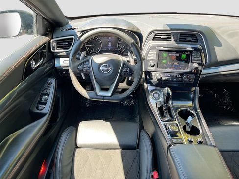 Used 2023 Nissan Maxima SR w/ Sport Mat Group FWD image 23
