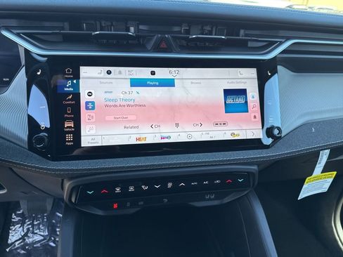 New 2026 Jeep Cherokee Laredo AWD/4WD image 12