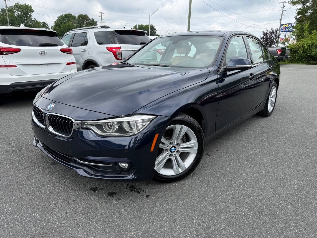 Used 2016 BMW 328i Sedan RWD image 1