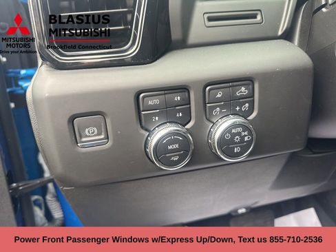 Used 2024 GMC Sierra 1500 AT4 w/ AT4 Premium Package image 23