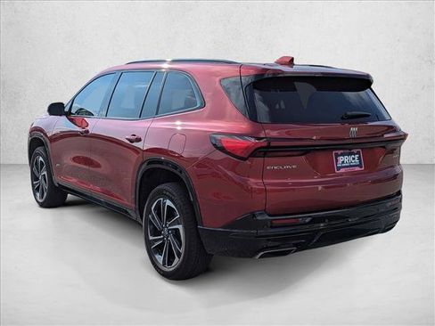 Used 2025 Buick Enclave Sport Touring w/ Power Package image 7